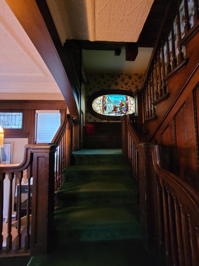Ruby Manor *